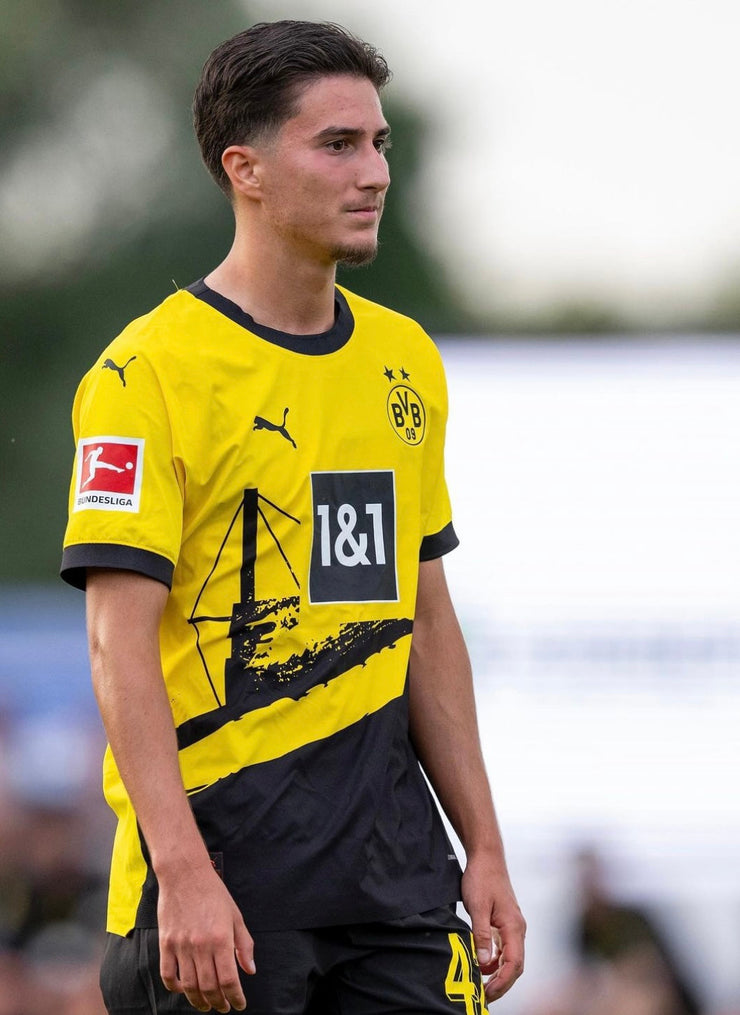 Borussia Dortmund Home 23/24 Jersey